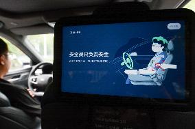 Luobo Kuai Pao, The Baidu Robotaxi, Starts Test Running In Partial Shanghai