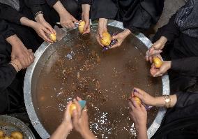 Iranians Commemorate Tasou'a