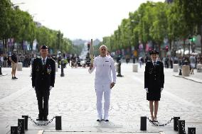 Olympic Flame in Paris - Day Two