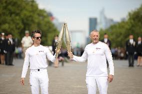 Olympic Flame in Paris - Day Two