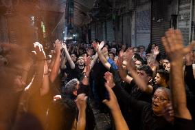 Iranians Commemorate Tasou'a