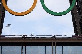 Olympic Torch Relay on the Eiffel Tower - Paris