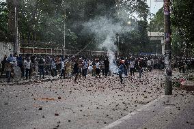 Clash Between Quota Protesters In Dhaka.