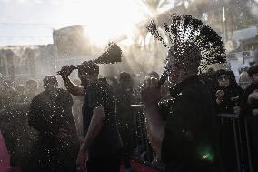 Muslims Pay Their Respects In Karbala, Iraq