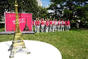 (SP)LATVIA-RIGA-PARIS OLYMPICS-FLAGBEARERS