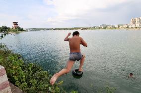 People Cool Off in Liuhzou