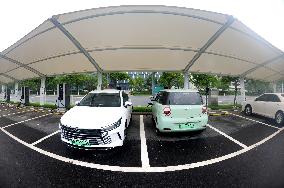 A Superelectric Vehicle Fast Charging Station in Lianyungang