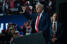 Trump Appears With Bandaged Ear At RNC - Milwaukee