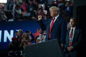 Trump Appears With Bandaged Ear At RNC - Milwaukee