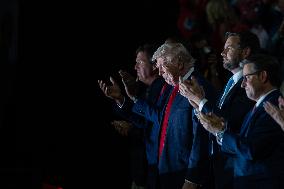 Trump Appears With Bandaged Ear At RNC - Milwaukee