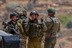 Israeli Forces Storm Beita - West Bank