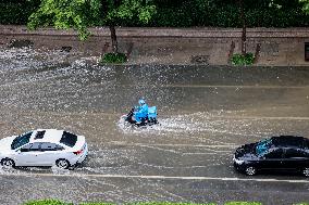 Heavy Rain Hit Qingdao