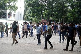 Dozens Injured In Clashes As Students Protest Job Quotas - Dhaka