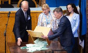 Extraordinary session of Riigikogu