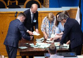 Extraordinary session of Riigikogu