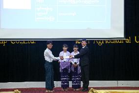 MYANMAR-NAY PYI TAW-AGRICULTURAL STUDENTS-CHINESE SCHOLARSHIP