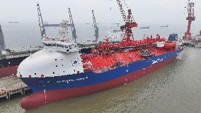 China Leads The Shipbuilding Industry