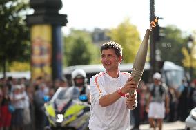 Relais de la flamme des Jeux Olympiques de Paris 2024