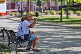 Hot weather in Odesa