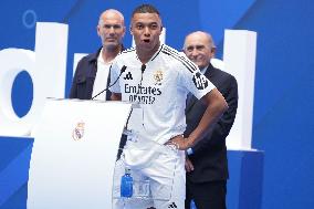 Presentation Kylian Mbappe In Real Madrid - Spain