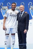 Presentation Kylian Mbappe In Real Madrid - Spain