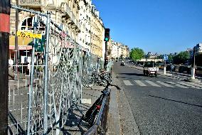 Paris 2024 - Paris Behind Fences