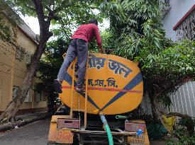 Daily Life In Kolkata, India