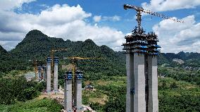 Tongmuhe Bridge Construction in Liuzhou