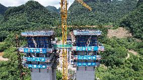 Tongmuhe Bridge Construction in Liuzhou