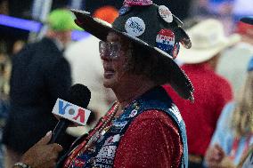 Trump Is Feted By His Former Rivals In A Show Of Unity - Milwaukee