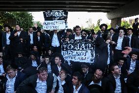 Ultra-Orthodox Jews Protest - Israel