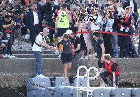 Mayor Anne Hidalgo Swims In The Seine River - Paris