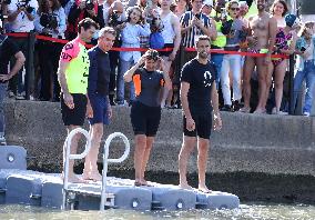 Mayor Anne Hidalgo Swims In The Seine River - Paris