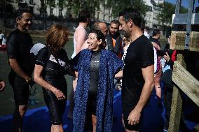 Mayor Anne Hidalgo Swims In The Seine River - Paris