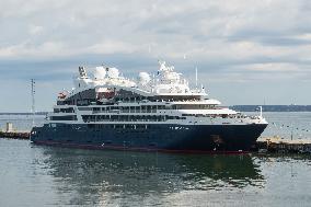 Cruise tourists in Tallinn