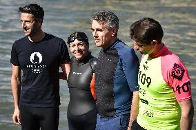 Mayor of Paris Anne Hidalgo swims in the Seine in Paris FA