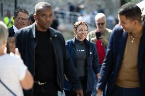 Mayor Anne Hidalgo Swims In The Seine River - Paris