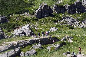 Climbing Mount Hutyn Tomnatyk in Ukrainian Carpathians