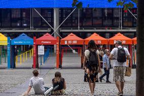 Paris 2024 - Nike Transforms Centre Pompidou Into A Sporting Canvas