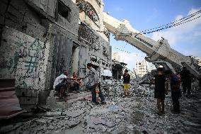 Aftermath Of Israeli Airstrike In Gaza, Palestine