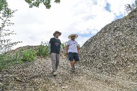 (GloriousGuizhou) CHINA-GUIZHOU-JIANHE-PALEONTOLOGY-GRASSROOTS EXPERT(CN)