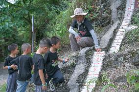 (GloriousGuizhou) CHINA-GUIZHOU-JIANHE-PALEONTOLOGY-GRASSROOTS EXPERT(CN)