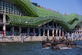 French Army Secures Access to Seine River Before Olympic Games - Paris