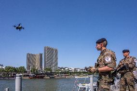 French Army Secures Access to Seine River Before Olympic Games - Paris