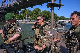 French Army Secures Access to Seine River Before Olympic Games - Paris