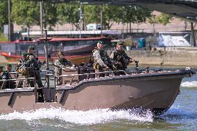 French Army Secures Access to Seine River Before Olympic Games - Paris