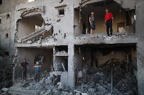 MIDEAST-GAZA-NUSEIRAT REFUGEE CAMP-DESTRUCTION