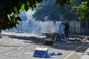 An Anti-quota Student Protester