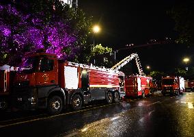 (SpotNews)CHINA-SICHUAN-ZIGONG-DEPARTMENT STORE-FIRE-RESCUE (CN)