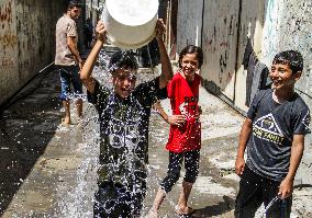 Displaced Palestinians Daily Life - Gaza